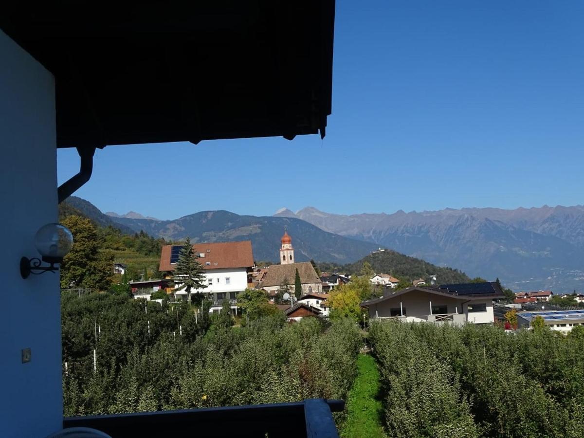 Pension Dolomitenblick Tesimo Esterno foto