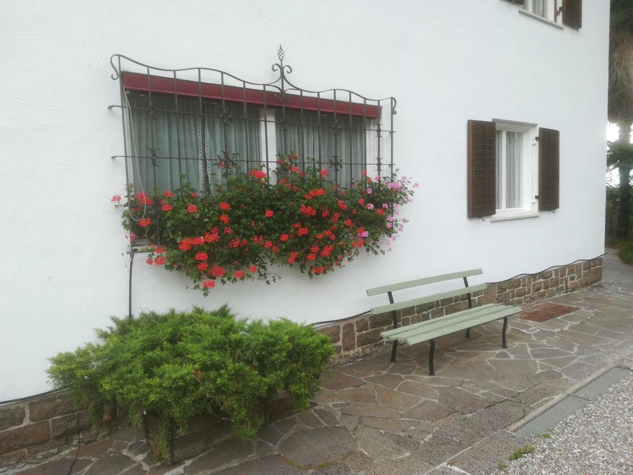 Pension Dolomitenblick Tesimo Esterno foto